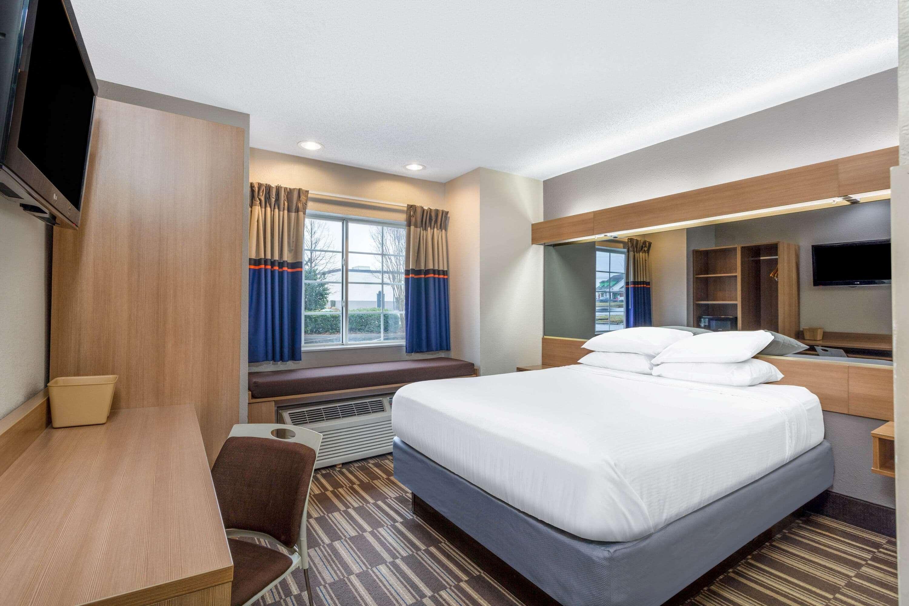 Microtel Inn & Suites By Wyndham Matthews/Charlotte Экстерьер фото
