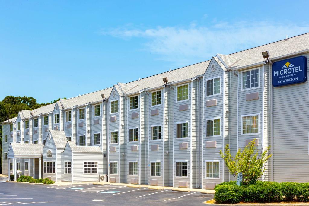 Microtel Inn & Suites By Wyndham Matthews/Charlotte Экстерьер фото